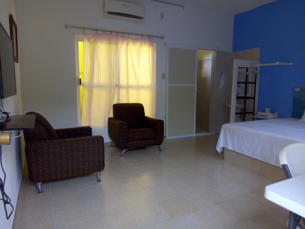 ホテル Hospedaje Barrancas Cosoleacaque エクステリア 写真
